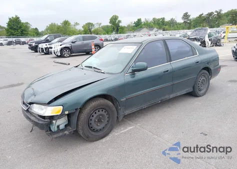 1996 Honda Accord Lx/Ex z USA, uszkodzony, nr VIN 1HGCD5635TA144711